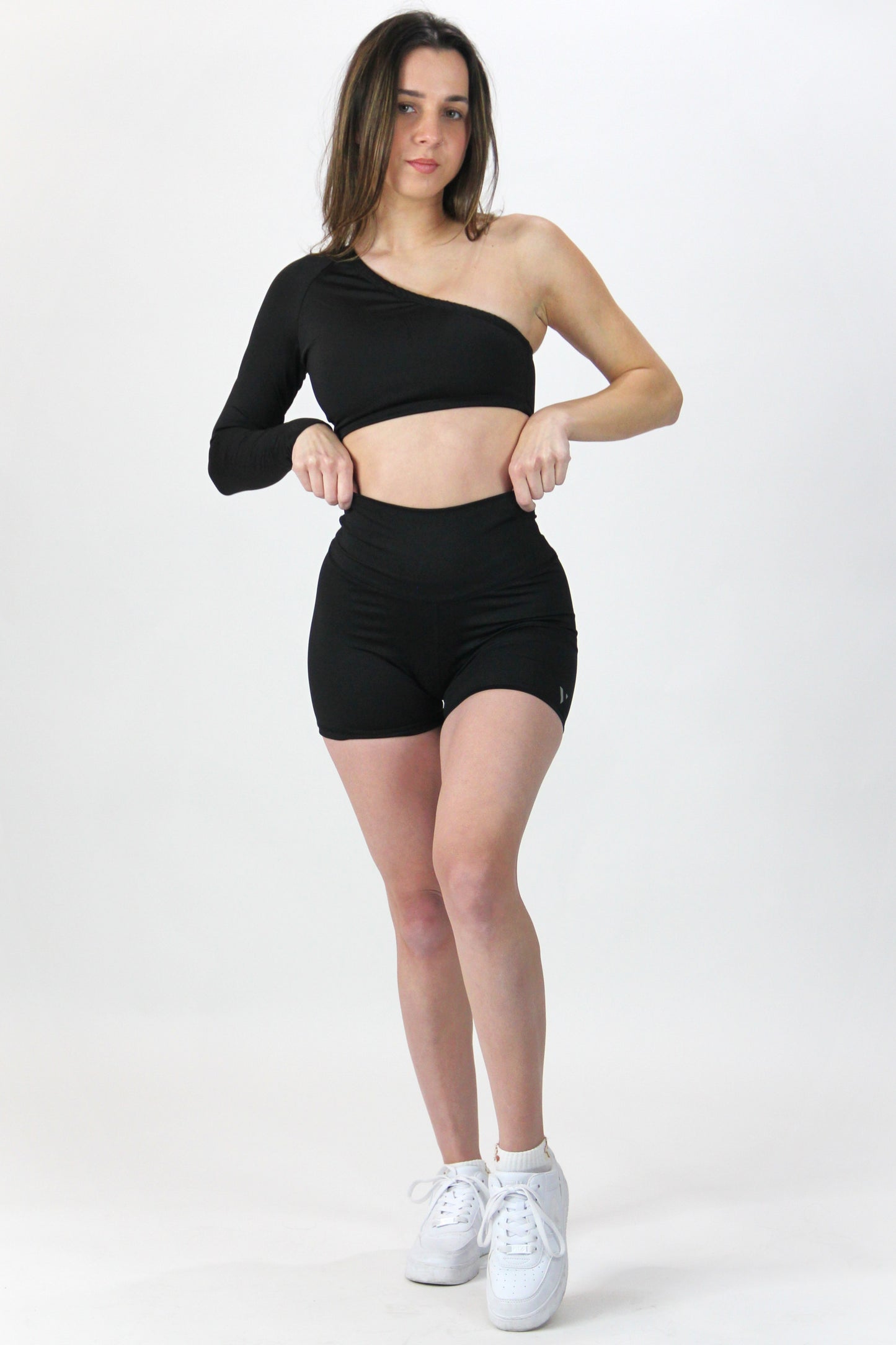 בייקר MILA